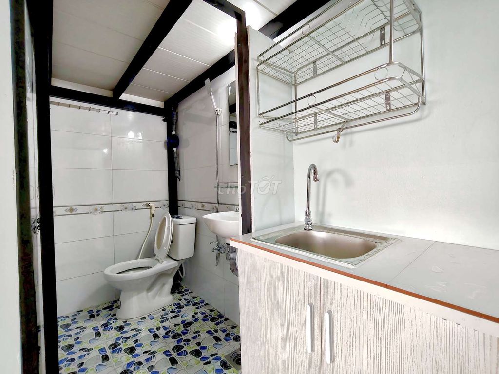 We've built a series of motels near the university village near Go Dret An. Keep to 11/11