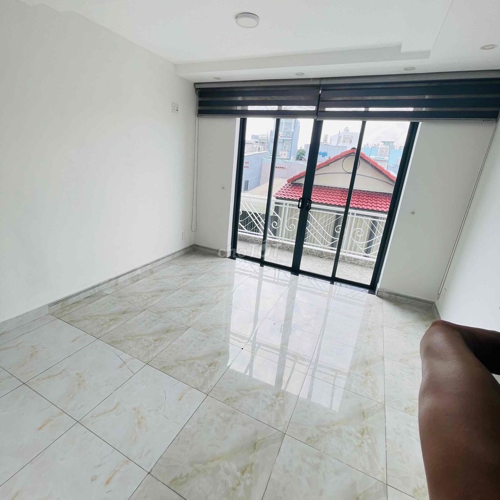 Master, rent a new house 100 percent behind the back. Lô Tư, Bình Tân