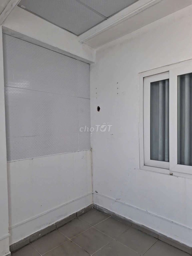 We'll rent out the ashes room.