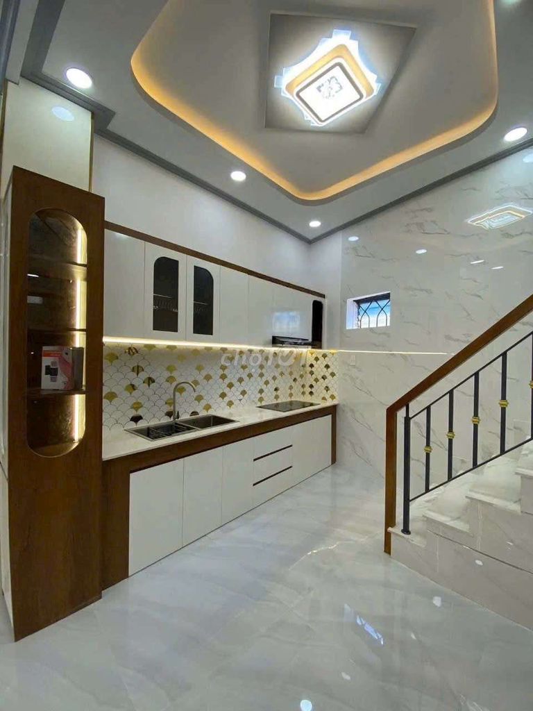 Three-story nice houses - 5-M-3 bedrooms, 3 toilets - 10 million.
