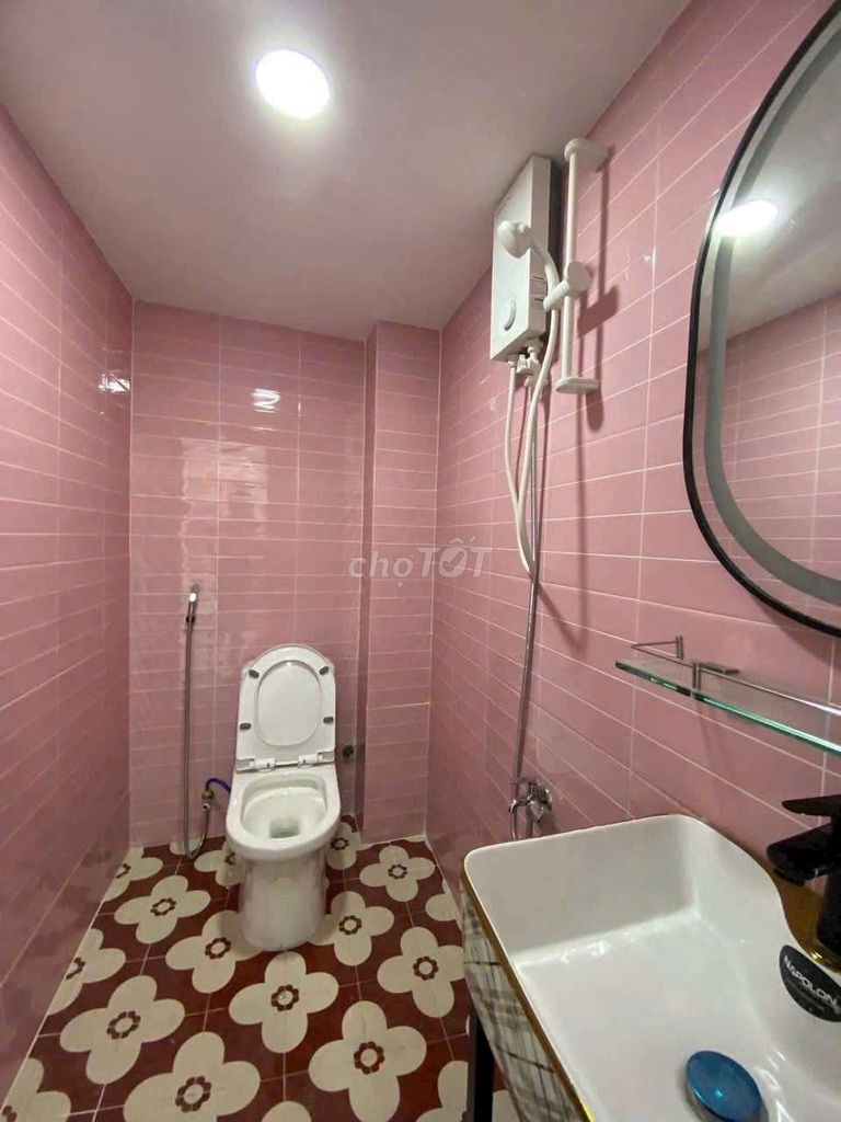 Three-story nice houses - 5-M-3 bedrooms, 3 toilets - 10 million.