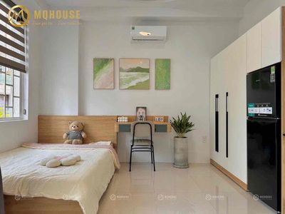The balcony apartment is 35 meters new houses full of fine interiors on Chu Văn An.