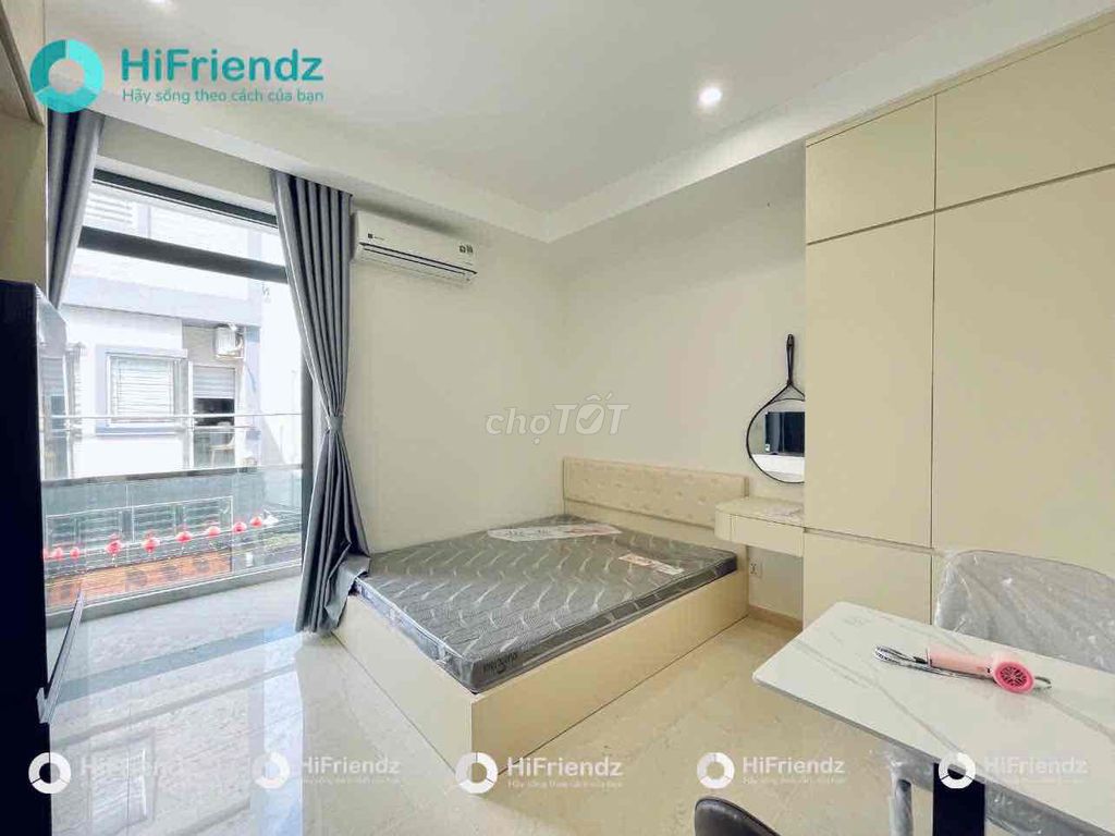 The new studio apartment is full of furniture, the private washing machine at the law college.