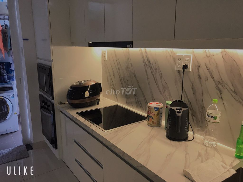 apartment 100 M2 3 Cộng Hòa Garden bedroom - high level, full interior 14 million a month