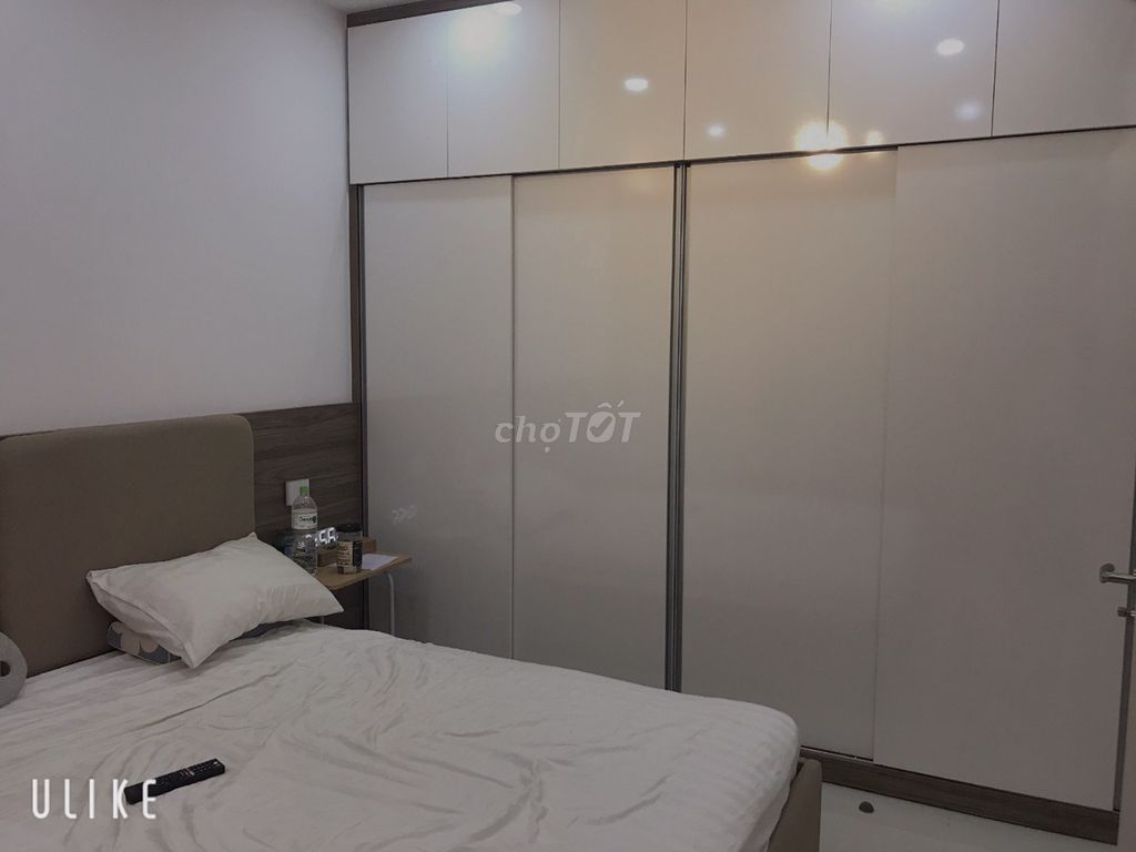apartment 100 M2 3 Cộng Hòa Garden bedroom - high level, full interior 14 million a month