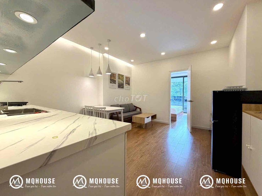 Rent the apartment. 40 M2 bedrooms near the stilt bridge, full interior, balcony.