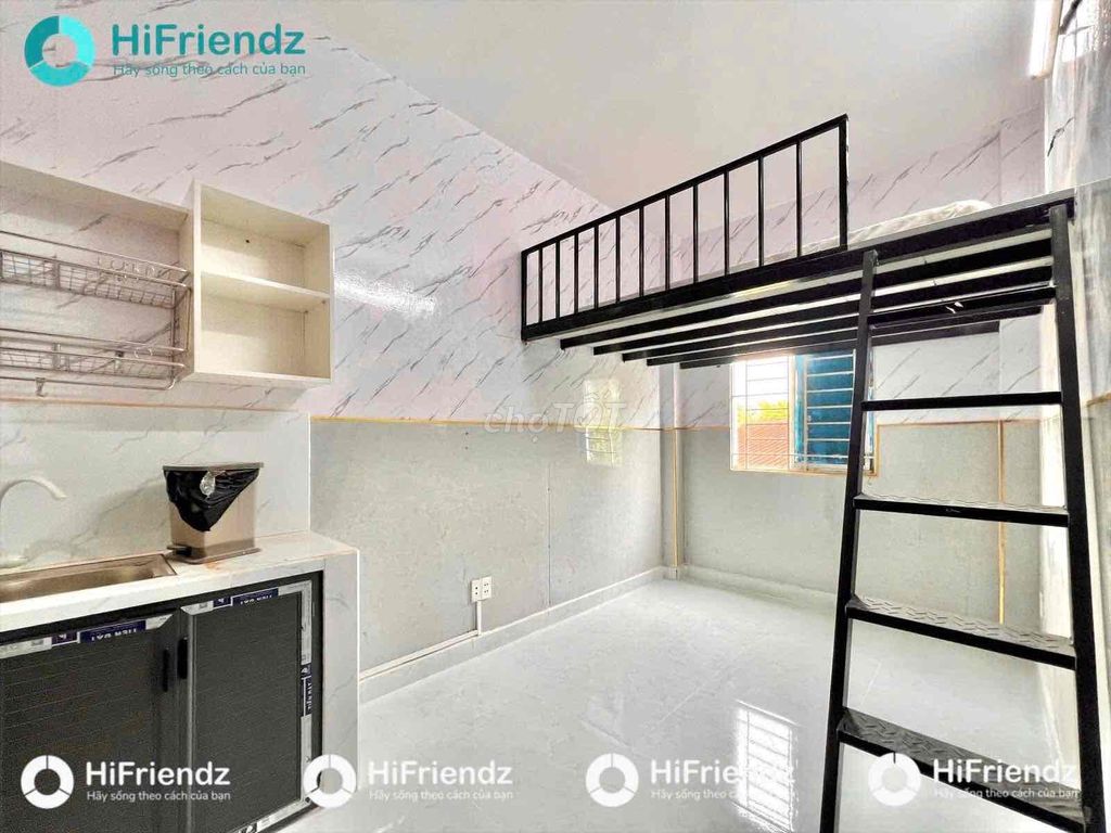 1 new P is available - open window - full interior_of the haze - vhu