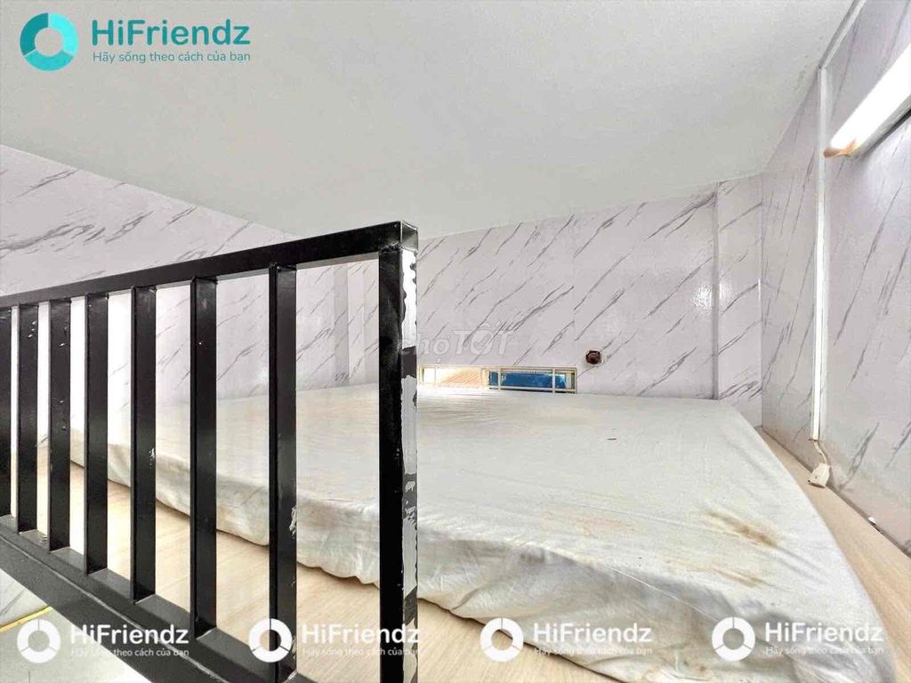 1 new P is available - open window - full interior_of the haze - vhu