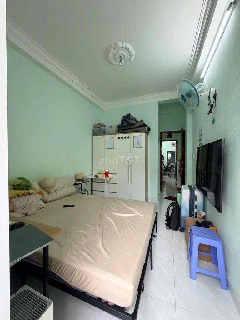 Rent a front house on Ngô Thời Nhiệm bedroom - 1 st floor 2