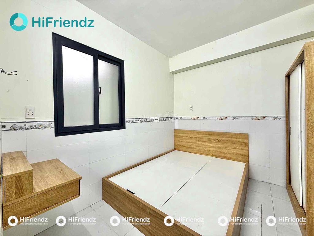 A large kitchen bedroom with elevators near flower village park