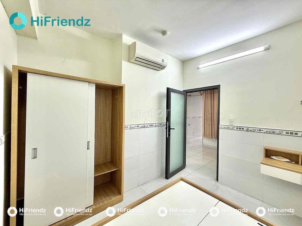 A large kitchen bedroom with elevators near flower village park