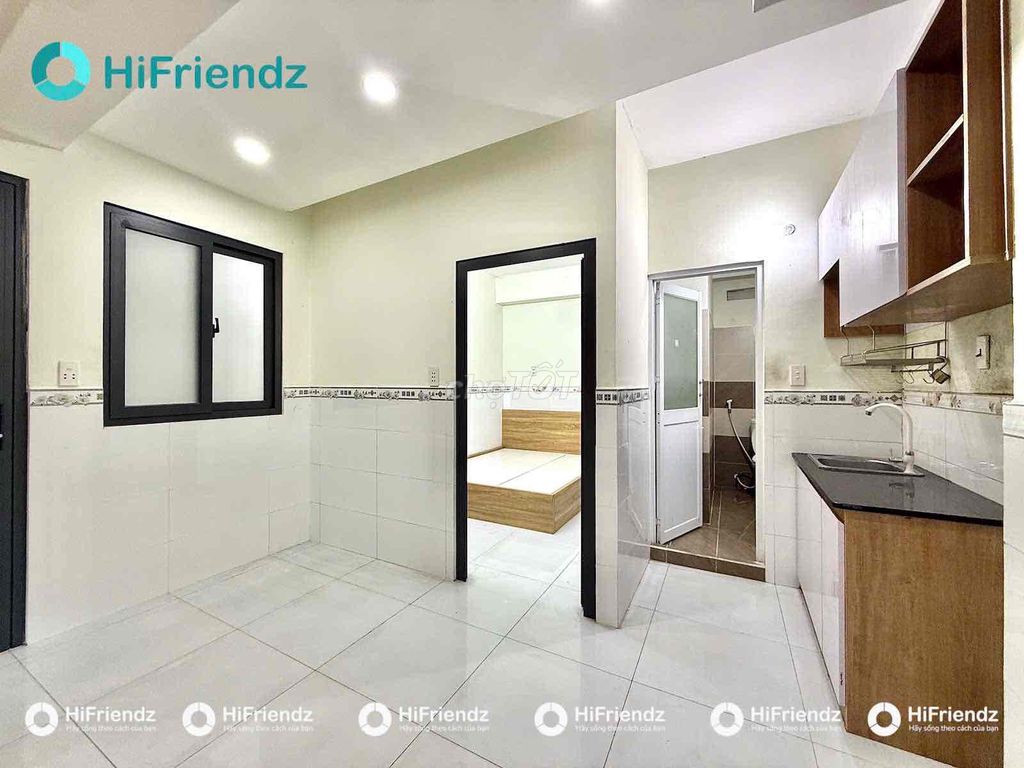 A large kitchen bedroom with elevators near flower village park