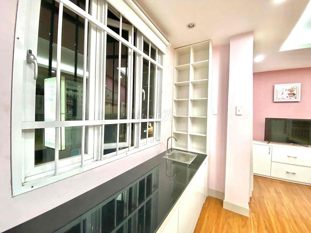 Studio Full cabinet Bancol at Bùi Đình Tuý Bình Thạnh