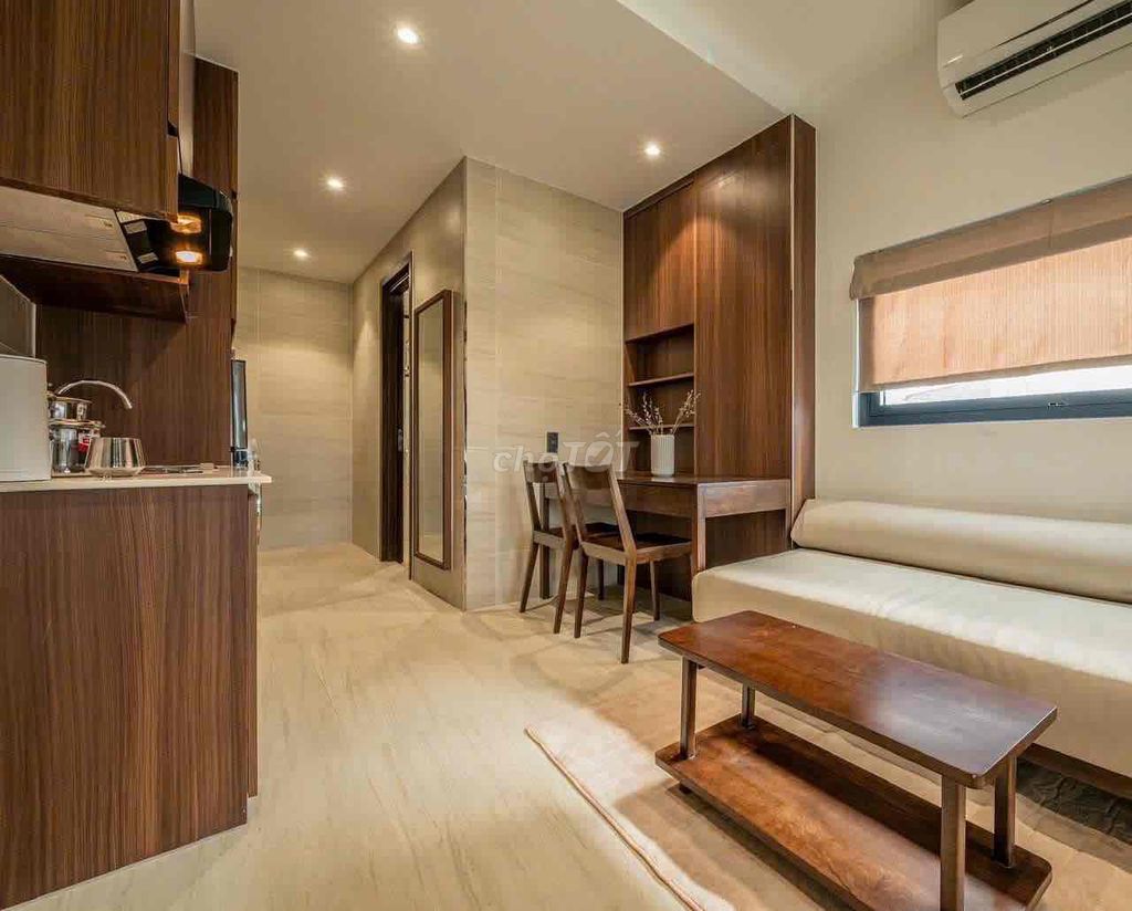 In one bedroom, the entire Cô Giang Phú Nhuận balcony interior.
