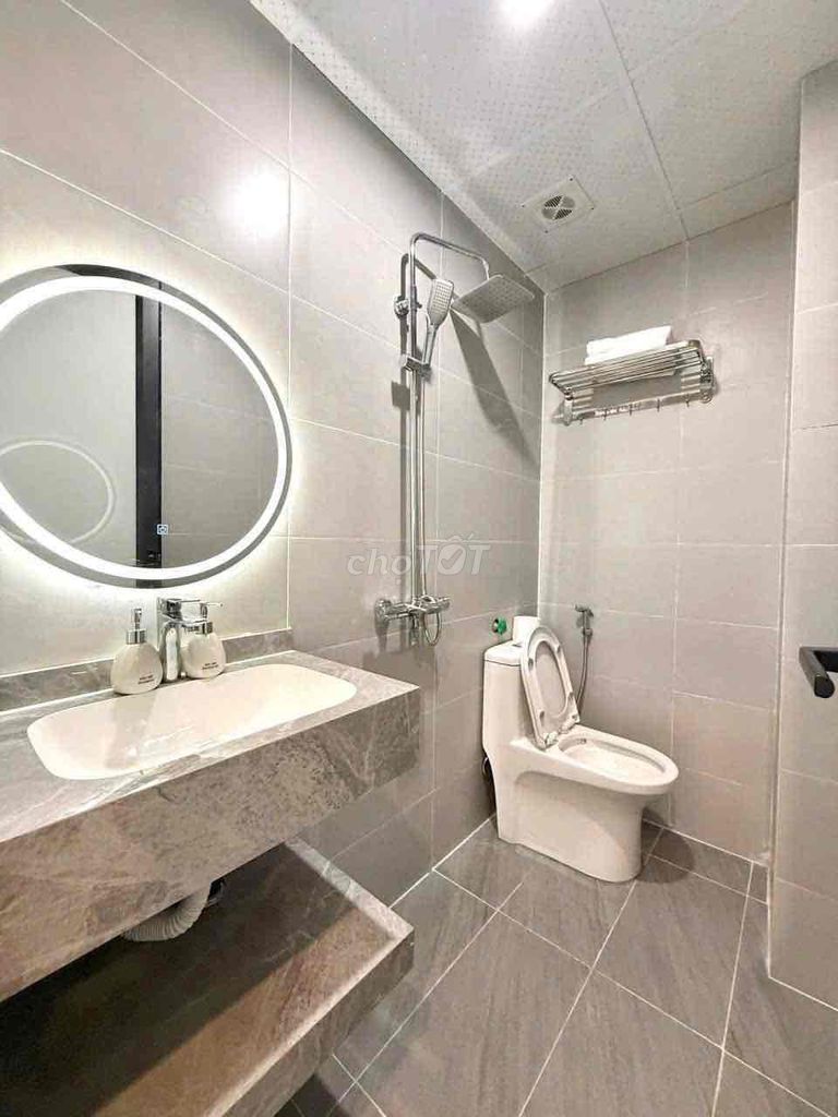 The balcony studio is 42 M2 – Tô Hiến Thành, District 10