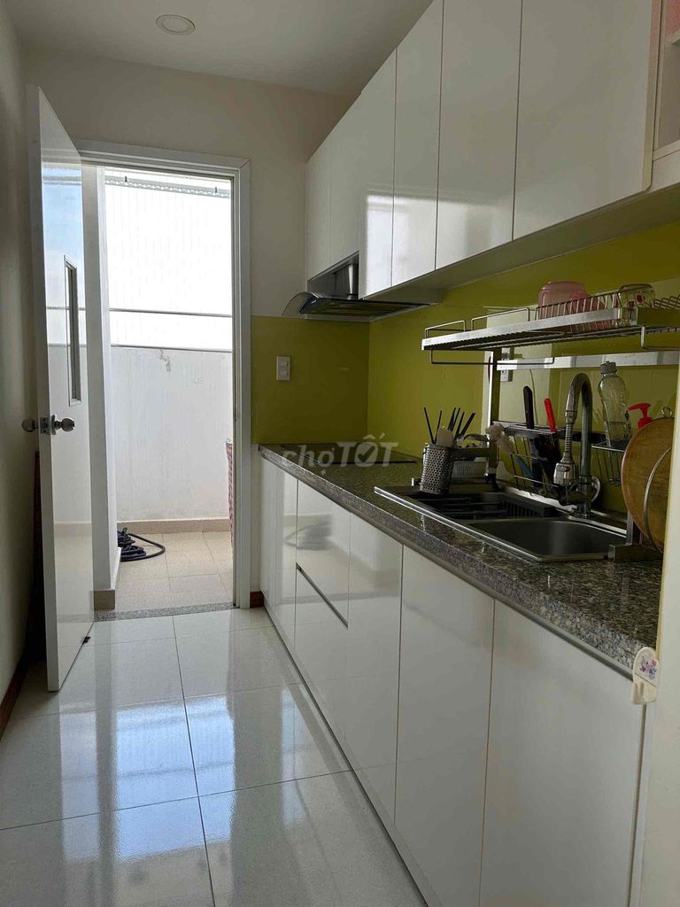Rent a two-stimed Diamond river room full of furniture 10 million a month
