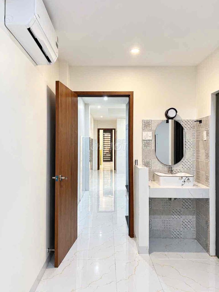 rent whole large cash internal interior furniture