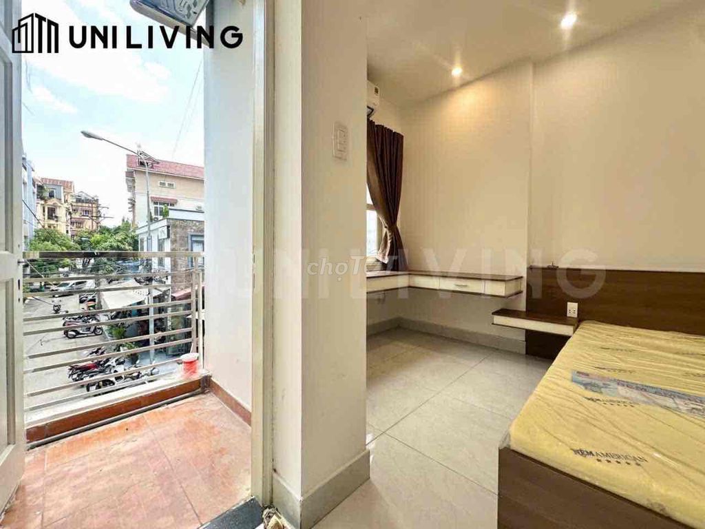 The apartment is a full-in-house kitchen, just around the end of the bridge, near the plantation.