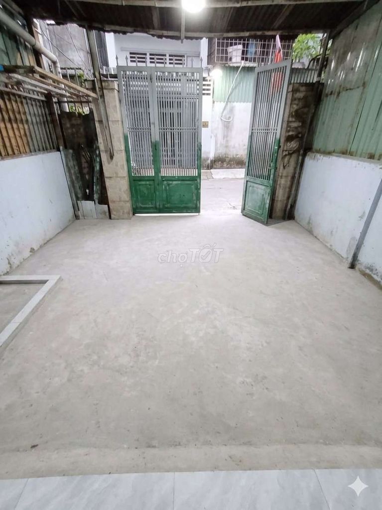 The square root of 90 meters is cheap