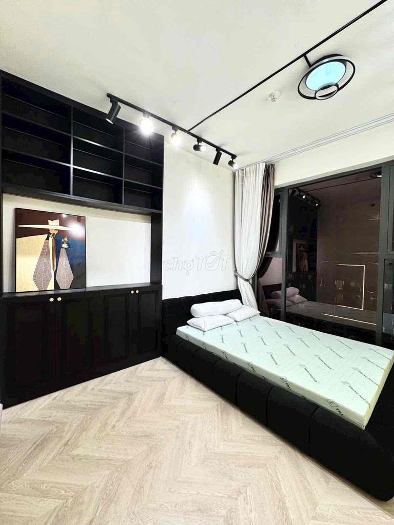 Rent two bedrooms, two lbv toilets, full-class furniture.