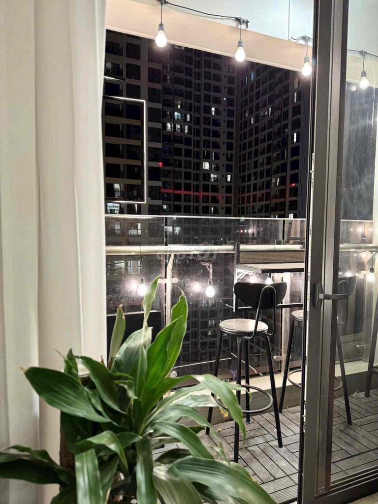 Rent two bedrooms, two lbv toilets, full-class furniture.