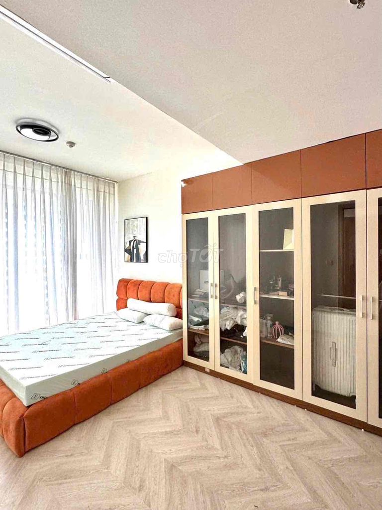 Rent two bedrooms, two lbv toilets, full-class furniture.