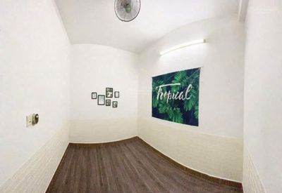 Rent the Linh Trung Main House for 1 .5 million a month.