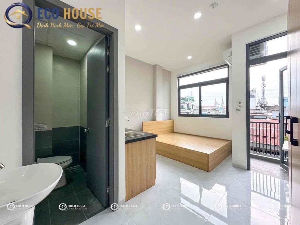 The baccol studio near the commercial university - full interior is three minutes away.