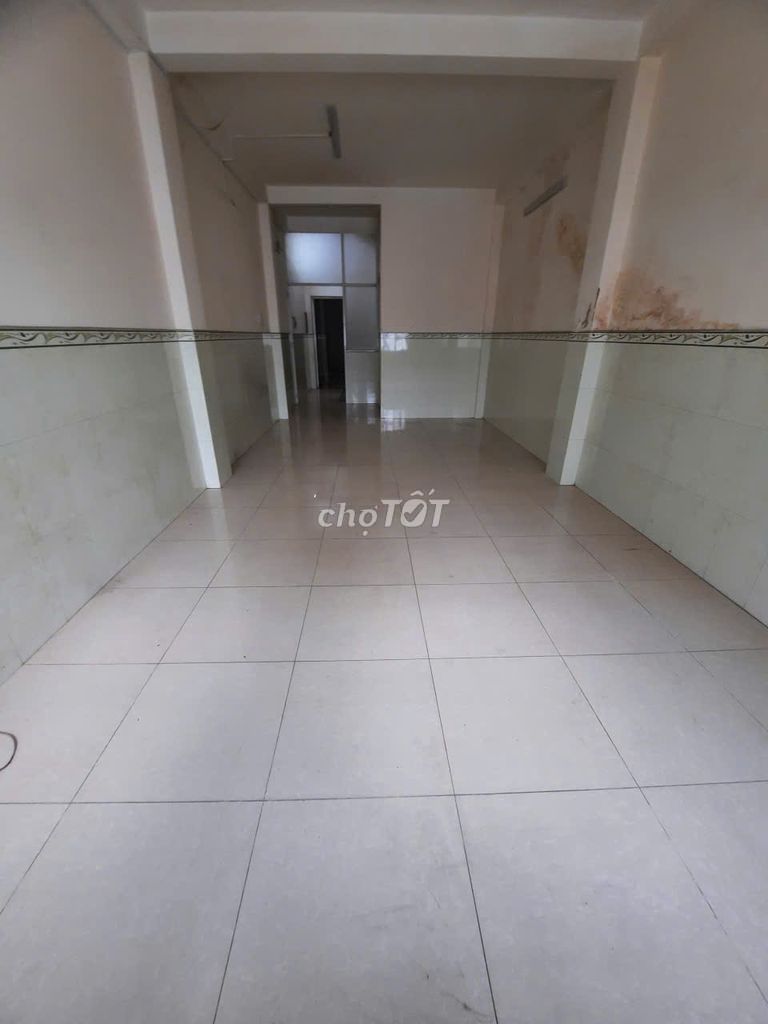 Tạ Uyên alley, 11-3 floor st, 6 bedroom 5 toilets, 4 x25 meters, 23 million