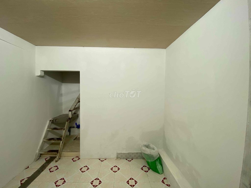 To rent the original house