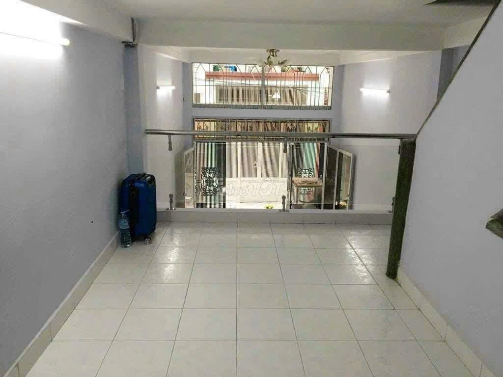 Rent Nhật Tảo County 10, 4 x8=32 m2, 4 third floor bedroom - 13 million