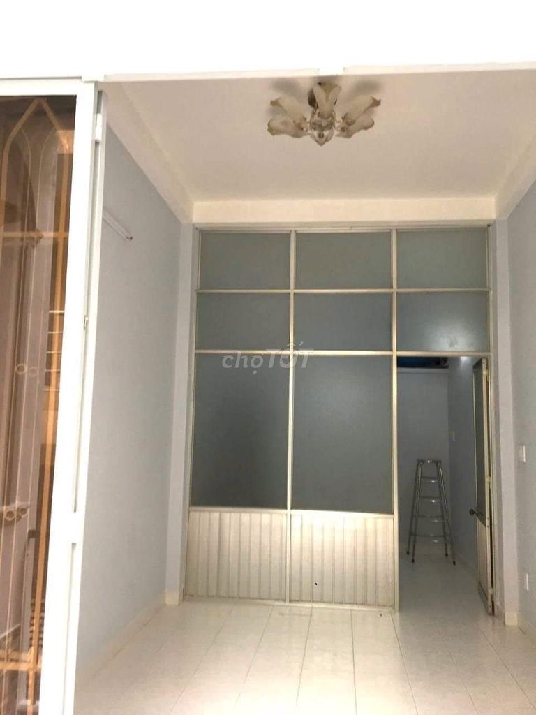 Rent Nhật Tảo County 10, 4 x8=32 m2, 4 third floor bedroom - 13 million