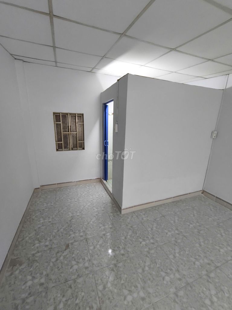 Small fridge 29