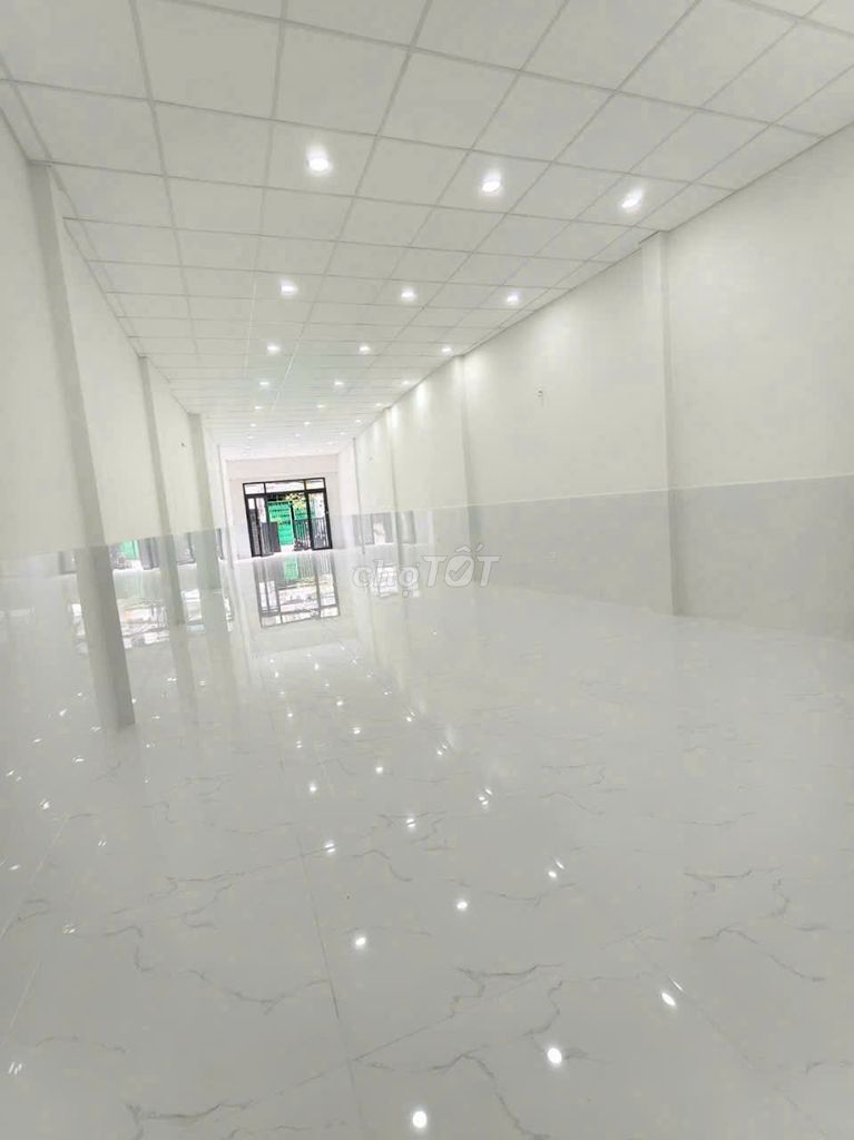 Front level to Lò Siêu, 4 x35 m below 6 meters, 2 bedrooms 2 toilets, 28 million