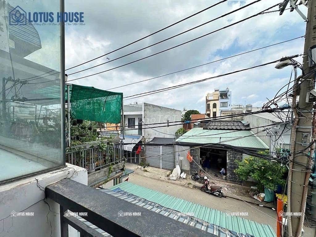 35 M2 broad balcony bordered Tân Phú - full print security interior