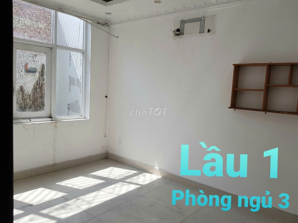Rent an alleyman, New Knight, District 12 - 15 trieu