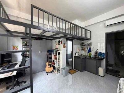 Opening the new house 100% high-end furniture right up in the bridge he's blue district 7