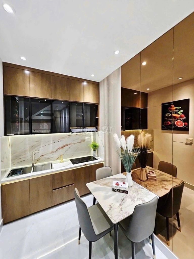 Rent a full interior - Nguyễn Sỹ Sách, Q.Tân Bình - 2 bedroom 2 toilets)