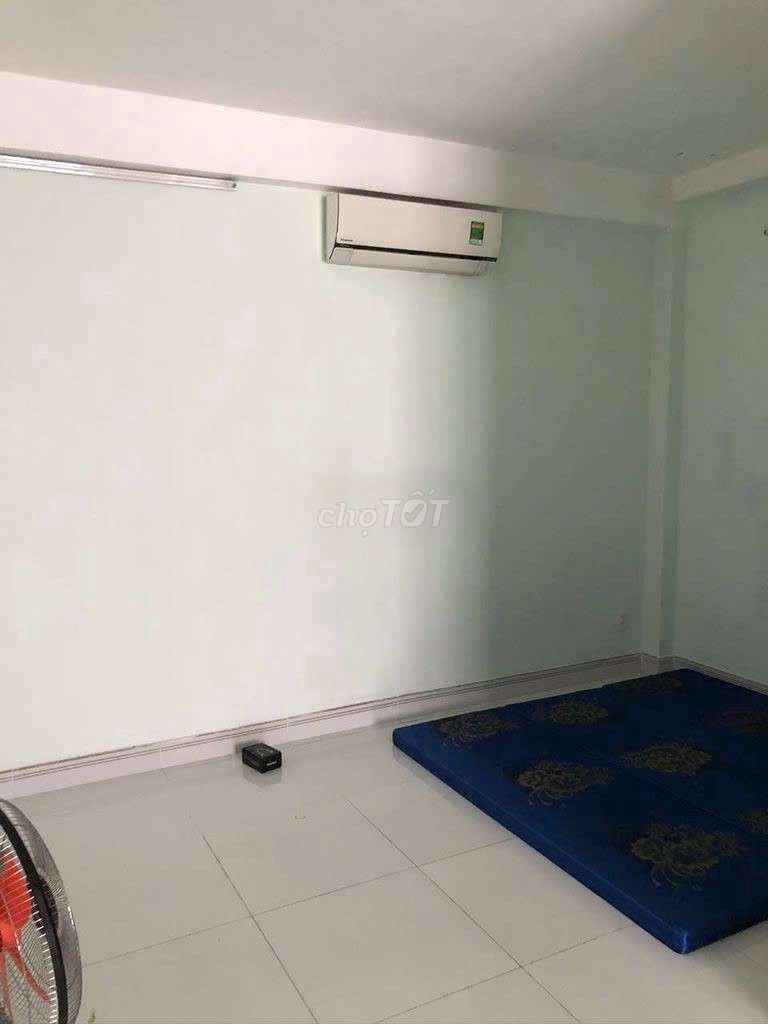 4th floor nice house - Lê Văn Sỹ -40 meters2, 4 floors floor, 3 bedrooms 4 toilets