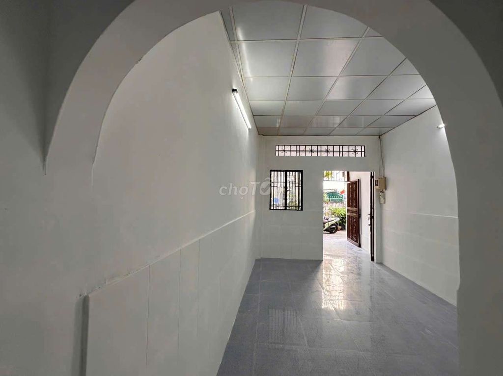 - Bình Thạnh-4, openway, four bedrooms.