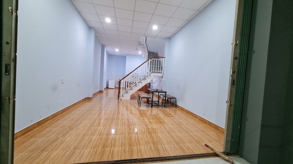 Rent the original apartment at An Phú Đông, District 12.