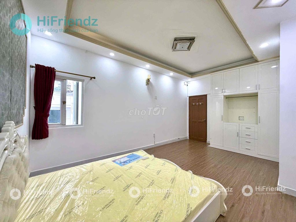 Open a bedroom. A living room, Lê Văn Sỹ.