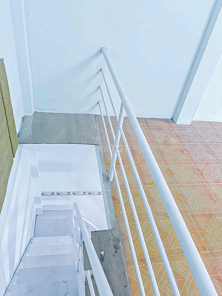 Form room + balcony - Trần Xuân Soạn, District 7 01:03.