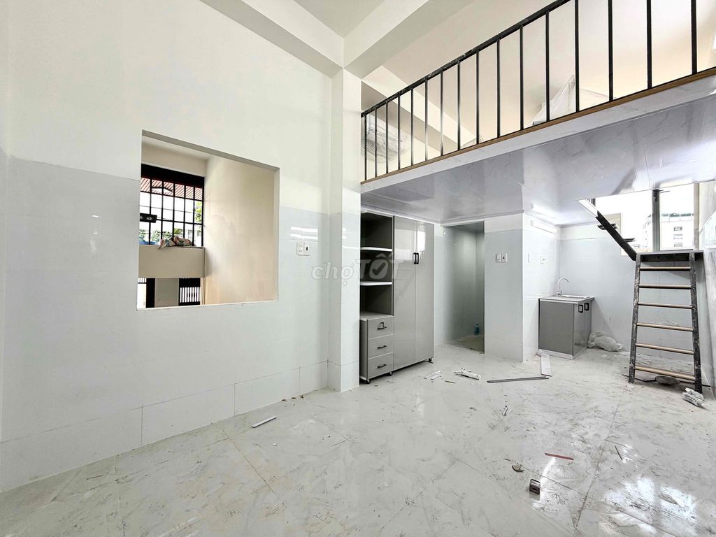 Tell Zhang Dupex's Exorcismal Guardian to have 30 M2 on the balcony.