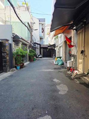 Alley 1/Vườn Lài.Tân Phú.ven:4 X 16 m trest 2 long 4 bedroom 3 interior toilets