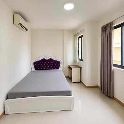 8.8 million to rent an Eratown City Exploration apartment.