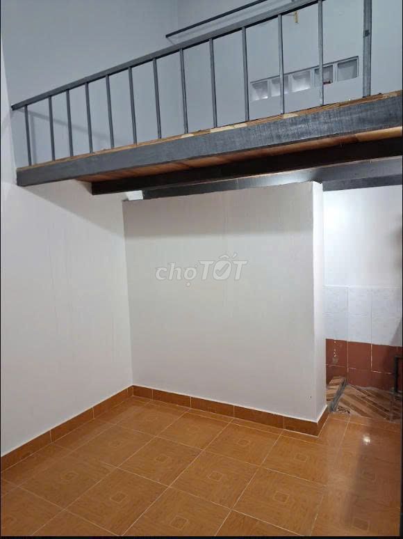 The new Linh Xuân Building Room