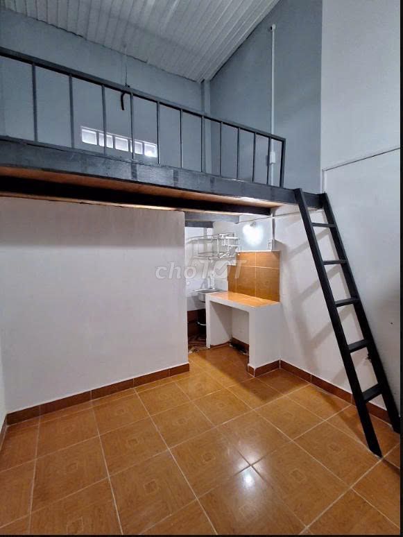 The new Linh Xuân Building Room