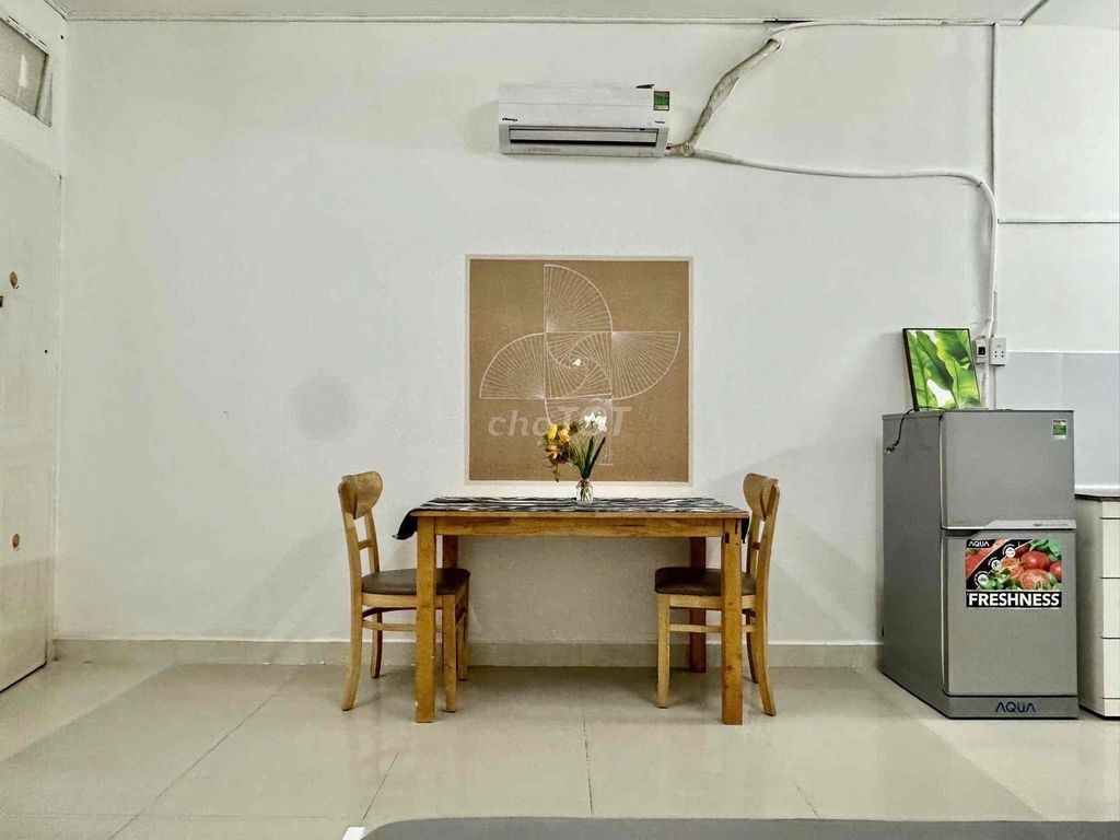 A low-cost hotel room full of airport furniture
