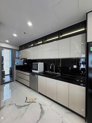 Celesta Rise rents three bedrooms.2 toilets 106 meters full of furniture from 23 million